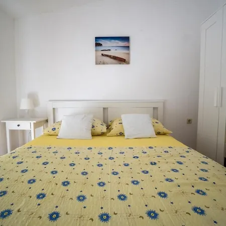 Mira Apartment *